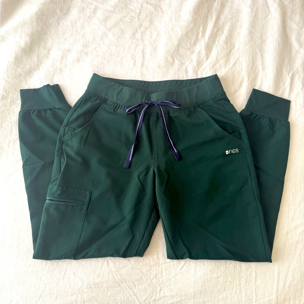 Figs Zamora Jogger Scrub Pants- Small Petite, British Racing Green